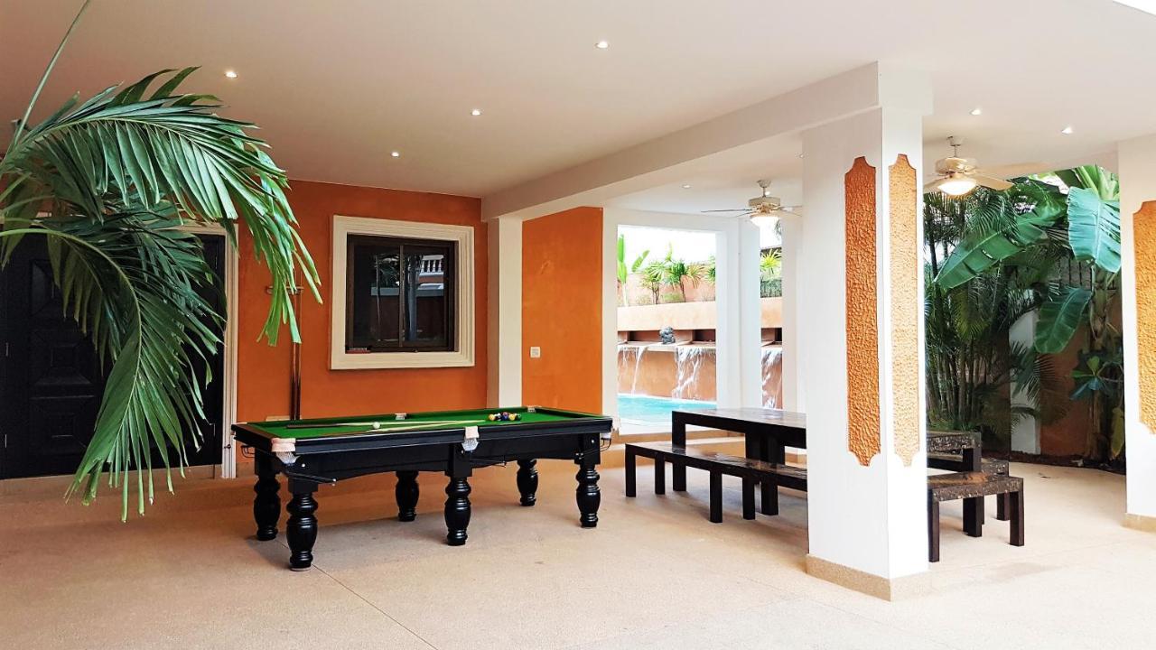 Hideland Luxury Pool Villa Pattaya Walking Street 5 Bedrooms エクステリア 写真