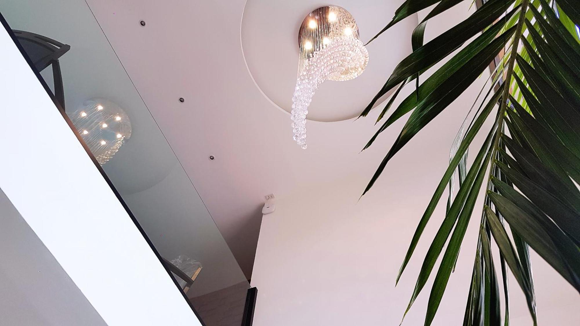 Hideland Luxury Pool Villa Pattaya Walking Street 5 Bedrooms エクステリア 写真