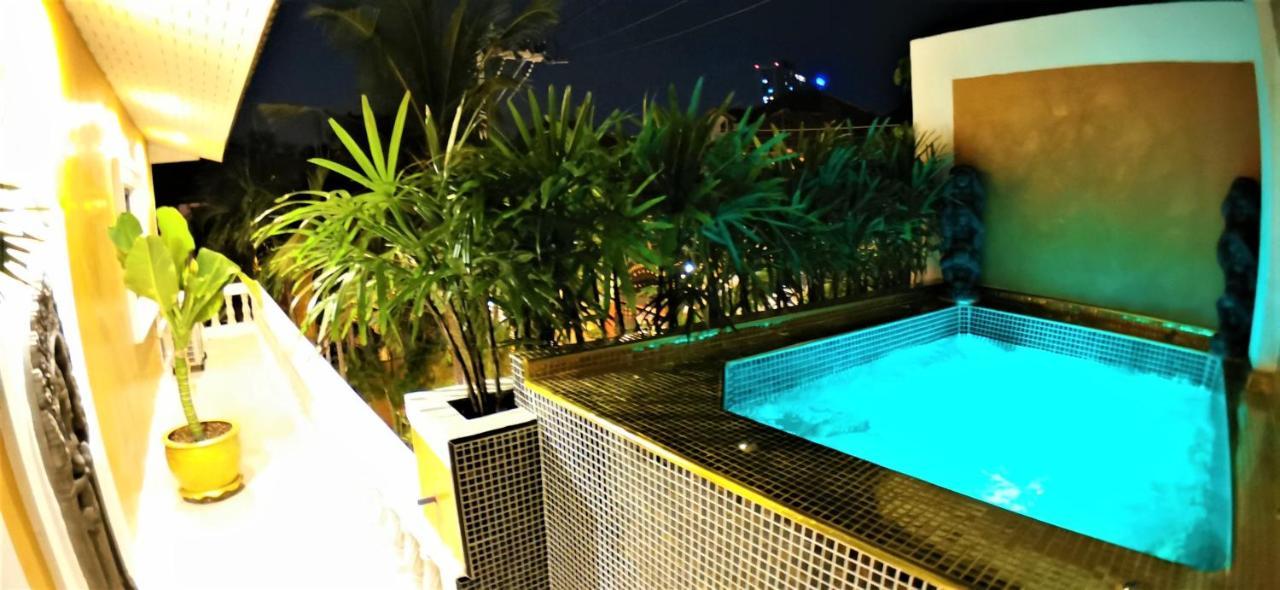 Hideland Luxury Pool Villa Pattaya Walking Street 5 Bedrooms エクステリア 写真