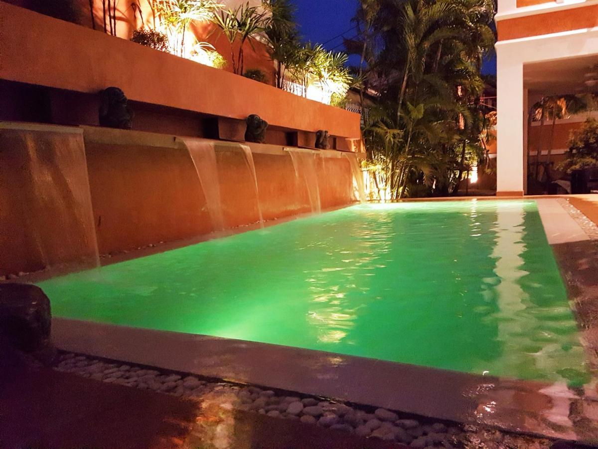 Hideland Luxury Pool Villa Pattaya Walking Street 5 Bedrooms エクステリア 写真